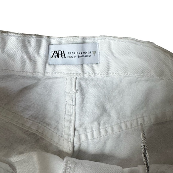 Zara Women’s White Denim Shorts High Waisted Distressed Bottoms Button Fly Sz 6 - Picture 5 of 7